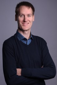 BTW_Autorenfoto_farbe_09_09_2020_geschnitten